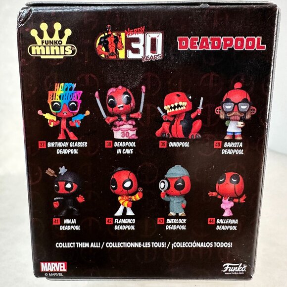 Funko Minis Deadpool In Cake Bobblehead 30th Anniversary Edition NEW SEALED BOX - Picture 4 of 7